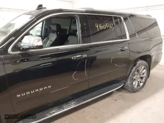 2017 Chevrolet Suburban Premier with VIN 1GNSKJKC3HR260195, listed as a IAAI auction lot 41609363 with 166,447 mi miles. Bid and sale history available at carsss.com. Image 20.