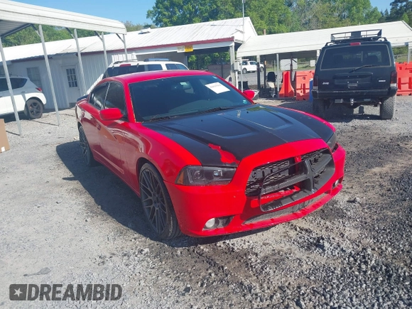 2013 Dodge Charger SXT with VIN 2C3CDXHGXDH742942, listed as a IAAI auction lot 42025564 with 292,681 mi miles. Bid and sale history available at carsss.com. Image 1.