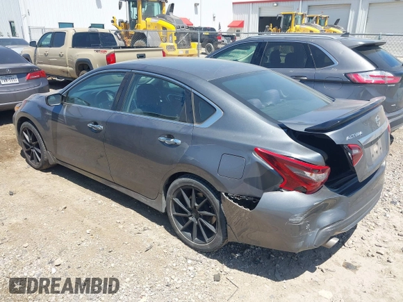 2017 Nissan Altima SV with VIN 1N4AL3AP3HC214621, listed as a IAAI auction lot 42002524 with 49,826 mi miles and . Bid and sale history available at carsss.com. Image 3.