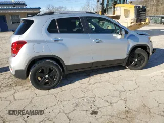 2019 Chevrolet Trax LT z VIN 3GNCJLSB4KL389877, wystawiony jako Copart lot #45202175 z przebiegiem 35 394 mil mil oraz Szkoda całkowita • Salvage title. Historia ofert i sprzedaży dostępna na DreamBid. Obrazek 3.