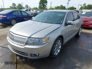 2009 Lincoln MKZ z VIN 3LNHM26T39R612027, wystawiony jako IAAI lot #42286784 z przebiegiem 1 088 138 mil mil oraz . Historia ofert i sprzedaży dostępna na DreamBid. Obrazek 2.