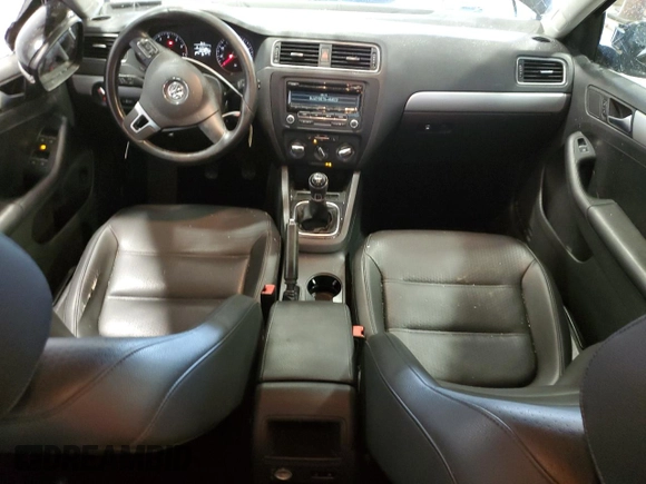 2013 Volkswagen Jetta SE with VIN 3VWBX7AJ2DM433307, listed as a Copart auction lot 56095105 with 247,383 mi miles and Salvage title. Bid and sale history available at DreamBid. Image 8.