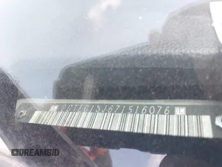 2007 GMC Sierra 1500 SLE1 z VIN 2GTEC13J671516076, wystawiony jako IAAI lot #42362311 z przebiegiem 359 483 mil mil oraz . Historia ofert i sprzedaży dostępna na DreamBid. Obrazek 9.