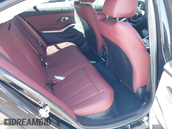 2025 BMW 3 Series 330i with VIN 3MW69CW08S8F16752, listed as a IAAI auction lot 42023109 with 3,031 mi miles and . Bid and sale history available at DreamBid. Image 8.