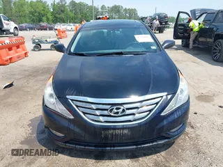 2013 Hyundai Sonata Limited with VIN 5NPEC4AC0DH764842, listed as a IAAI auction lot 42160807 with 154,148 mi miles and . Bid and sale history available at DreamBid. Image 12.