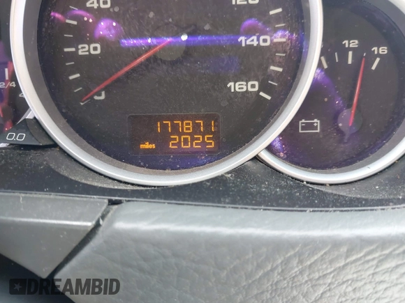 2004 Porsche Cayenne S with VIN WP1AB29P94LA62588, listed as a IAAI auction lot 42766433 with 177,871 mi miles and . Bid and sale history available at DreamBid. Image 7.