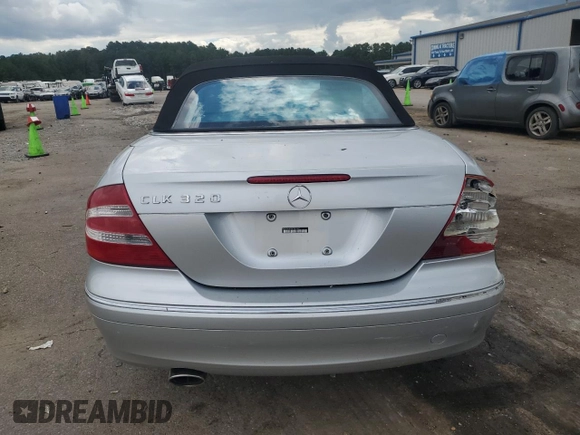 2004 Mercedes-Benz CLK 320 with VIN WDBTK65GX4T017827, listed as a Copart auction lot 71733924 with 139,585 mi miles and Salvage Title. Bid and sale history available at DreamBid. Image 6.