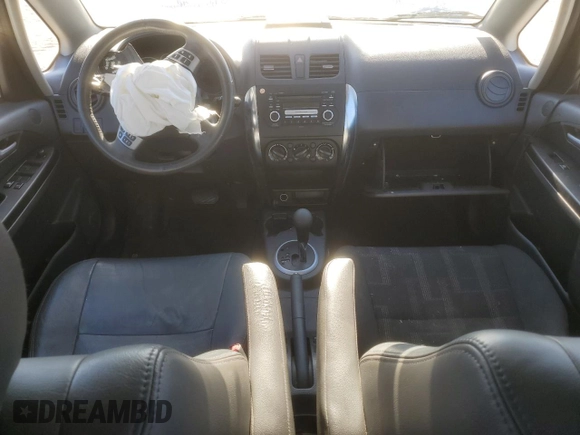 2010 Suzuki SX4 z VIN JS2YB5A32A6301425, wystawiony jako Copart lot #82424274 z przebiegiem Nie podano mil oraz Nie do naprawy. Historia ofert i sprzedaży dostępna na DreamBid. Obrazek 8.