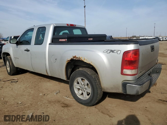 2010 GMC Sierra 1500 with VIN 1GTSKTE38AZ236366, listed as a Copart auction lot 49142155 with 199,147 mi miles and Salvage Title. Bid and sale history available at DreamBid. Image 2.