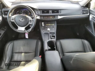 2013 Lexus CT 200h z VIN JTHKD5BH5D2128885, wystawiony jako Copart lot #87327264 z przebiegiem 122 074 mil mil oraz Szkody całkowita. Historia ofert i sprzedaży dostępna na DreamBid. Obrazek 8.