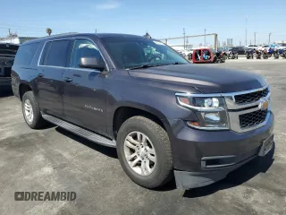2017 Chevrolet Suburban LT z VIN 1GNSCHKC2HR243460, wystawiony jako Copart lot #58133185 z przebiegiem 108 632 mil mil oraz Szkoda całkowita • Salvage title. Historia ofert i sprzedaży dostępna na DreamBid. Obrazek 4.