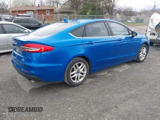 2019 Ford Fusion SE with VIN 3FA6P0HDXKR102508, listed as a IAAI auction lot 41849508 with 133,593 mi miles. Bid and sale history available at carsss.com. Image 4.