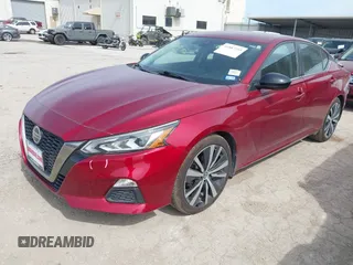 2020 Nissan Altima SR with VIN 1N4BL4CV9LC162426, listed as a IAAI auction lot 41887255 with 86,517 mi miles and . Bid and sale history available at carsss.com. Image 2.