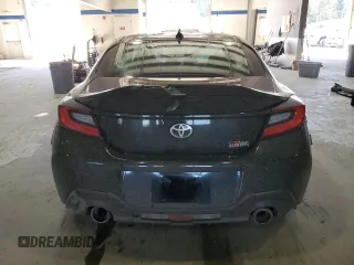 2022 Toyota GR86 Premium with VIN JF1ZNBF18N8758073, listed as a Copart auction lot 77229144 with 15,586 mi miles and Salvage Title. Bid and sale history available at carsss.com. Image 6.