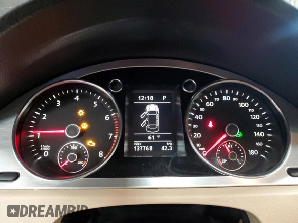 2009 Volkswagen CC Sport with VIN WVWEU73C99E544585, listed as a Copart auction lot 54197555 with 137,768 mi miles and Clean Title. Bid and sale history available at DreamBid. Image 9.