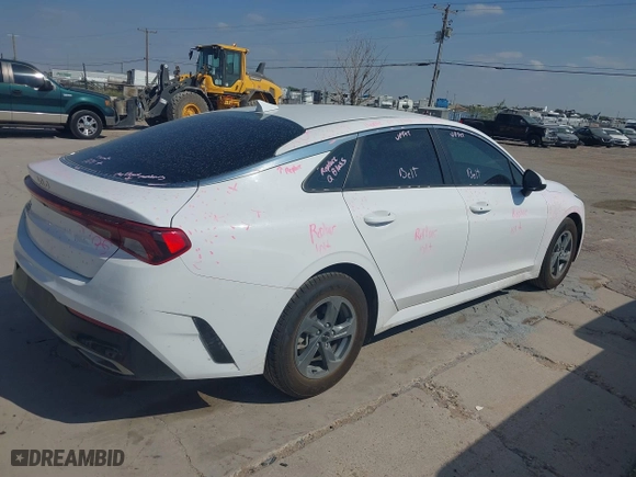 2022 Kia K5 LXS with VIN 5XXG14J25NG084342, listed as a IAAI auction lot 41360345 with 62,993 mi miles. Bid and sale history available at carsss.com. Image 4.