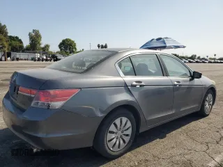 2011 Honda Accord LX z VIN 1HGCP2F36BA112001, wystawiony jako Copart lot #62238045 z przebiegiem 179 469 mil mil oraz Czysty tytuł • Clean title. Historia ofert i sprzedaży dostępna na DreamBid. Obrazek 3.