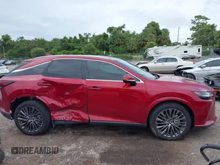 2024 Lexus RX 350h z VIN 2T2BBMCAXRC051194, wystawiony jako IAAI lot #42626786 z przebiegiem 15 149 mil mil oraz . Historia ofert i sprzedaży dostępna na DreamBid. Obrazek 14.