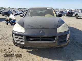 2009 Porsche Cayenne z VIN WP1AA29P49LA01322, wystawiony jako Copart lot #61835725 z przebiegiem Nie podano mil oraz Czysty tytuł • Clean title. Historia ofert i sprzedaży dostępna na DreamBid. Obrazek 5.