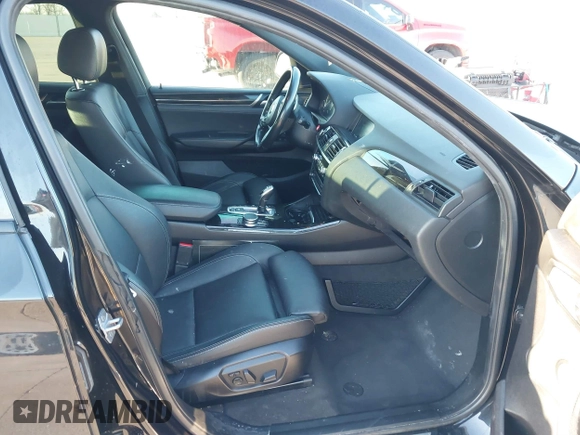 2018 BMW X4 xDrive28i with VIN 5UXXW3C59J0T80560, listed as a IAAI auction lot 41734915 with 122,850 mi miles. Bid and sale history available at carsss.com. Image 5.