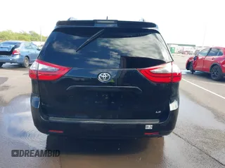 2020 Toyota Sienna LE Auto Access Seat with VIN 5TDKZ3DC0LS034445, listed as a IAAI auction lot 41445270 with 37,881 mi miles. Bid and sale history available at carsss.com. Image 17.