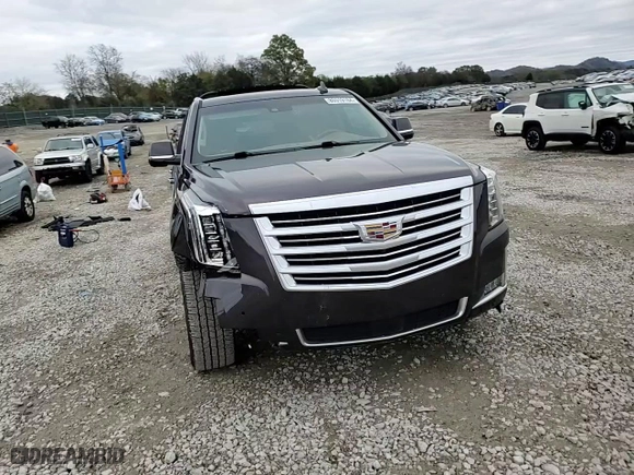 2015 Cadillac Escalade Platinum with VIN 1GYS4PKJ3FR743570, listed as a Copart auction lot 80519184 with 131,932 mi miles and Salvage Title. Bid and sale history available at carsss.com. Image 12.
