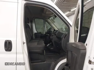 2016 Ram ProMaster Cargo with VIN 3C6TRVDG2GE122424, listed as a IAAI auction lot 41741448 with 202,510 mi miles and . Bid and sale history available at carsss.com. Image 5.