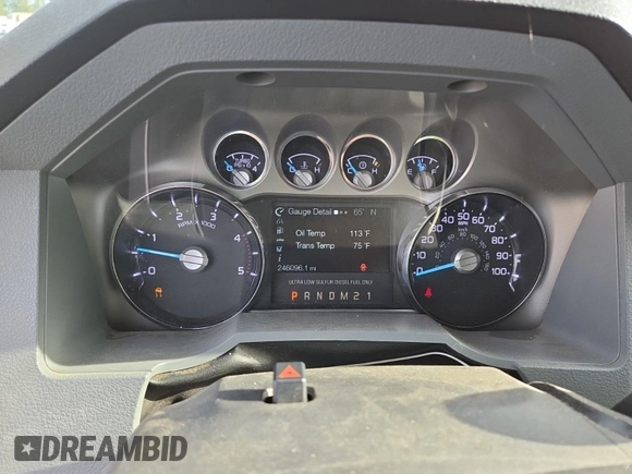 2015 Ford F-250 XLT with VIN 1FT7X2BT0FEA12433, listed as a IAAI auction lot 42293253 with 246,096 mi miles and . Bid and sale history available at DreamBid. Image 1.