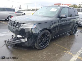 2025 Land Rover Range Rover SE with VIN SALKP9E90SA258525, listed as a IAAI auction lot 41782402 with 5,960 mi miles. Bid and sale history available at carsss.com. Image 2.