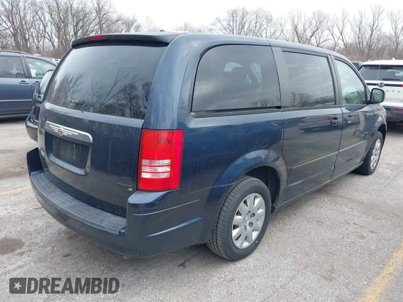 2008 Chrysler Town & Country LX with VIN 2A8HR44H68R743840, listed as a IAAI auction lot 41829643 with 183,696 mi miles. Bid and sale history available at carsss.com. Image 4.