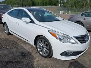 2017 Hyundai Azera Limited with VIN KMHFH4JG8HA591542, listed as a IAAI auction lot 42020982 with 75,174 mi miles and . Bid and sale history available at carsss.com. Image 1.