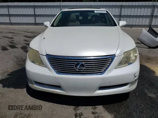 2007 Lexus LS 460 L z VIN JTHGL46F475017260, wystawiony jako Copart lot #55674615 z przebiegiem 189 031 mil mil oraz Szkody całkowita. Historia ofert i sprzedaży dostępna na DreamBid. Obrazek 5.