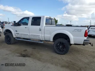 2012 Ford F-250 XL z VIN 1FT7W2BT4CEA51296, wystawiony jako Copart lot #55537375 z przebiegiem 243 184 mil mil oraz Czysty tytuł • Clean title. Historia ofert i sprzedaży dostępna na DreamBid. Obrazek 2.