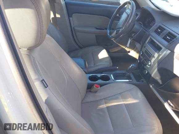 2012 Ford Fusion SEL with VIN 3FAHP0JAXCR305697, listed as a IAAI auction lot 41620691 with 264,270 mi miles. Bid and sale history available at carsss.com. Image 5.