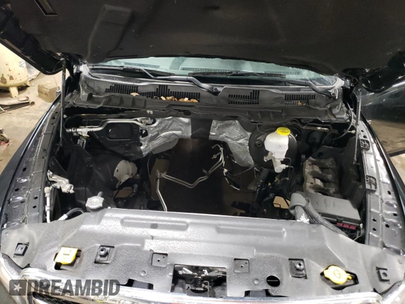 2023 Ram 1500 SLT z VIN 1C6RR6LG7PS580197, wystawiony jako Copart lot #46918675 z przebiegiem 20 034 mil mil oraz Nie do naprawy • Non repairable. Historia ofert i sprzedaży dostępna na DreamBid. Obrazek 11.