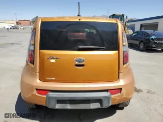 2011 Kia Soul + with VIN KNDJT2A23B7237826, listed as a Copart auction lot 52930195 with 229,219 mi miles and Clean Title. Bid and sale history available at carsss.com. Image 6.