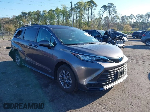2021 Toyota Sienna LE with VIN 5TDKRKEC9MS040481, listed as a IAAI auction lot 41881118 with 41,843 mi miles. Bid and sale history available at carsss.com. Image 1.