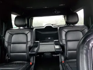 2021 Lincoln Navigator Reserve z VIN 5LMJJ2LT4MEL02895, wystawiony jako Copart lot #55827225 z przebiegiem 73 202 mil mil oraz Szkoda całkowita • Salvage title. Historia ofert i sprzedaży dostępna na DreamBid. Obrazek 10.