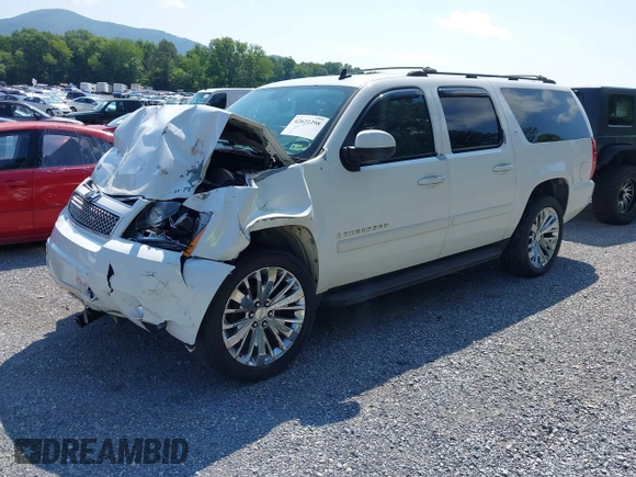 2007 Chevrolet Suburban LTZ with VIN 1GNFK16367J193729, listed as a IAAI auction lot 42621298 with 262,721 mi miles and . Bid and sale history available at DreamBid. Image 2.