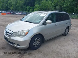 2006 Honda Odyssey EX-L z VIN 5FNRL38786B442374, wystawiony jako IAAI lot #42300958 z przebiegiem 338 841 mil mil oraz . Historia ofert i sprzedaży dostępna na DreamBid. Obrazek 18.