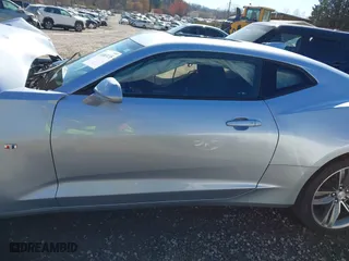 2018 Chevrolet Camaro 1LT with VIN 1G1FB1RS8J0139107, listed as a IAAI auction lot 41883135 with 1 mi miles. Bid and sale history available at carsss.com. Image 13.
