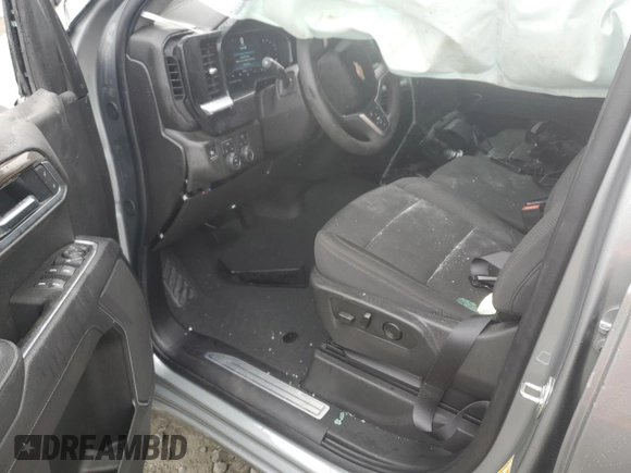 2025 Chevrolet Silverado 1500 LT with VIN 1GCPKKEK5SZ177043, listed as a Copart auction lot 49745845 with Not Provided miles and Salvage Title. Bid and sale history available at DreamBid. Image 8.
