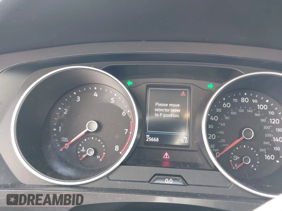 2021 Volkswagen Tiguan SE z VIN 3VV3B7AX4MM095811, wystawiony jako IAAI lot #41476490 z przebiegiem 25 668 mil mil oraz . Historia ofert i sprzedaży dostępna na DreamBid. Obrazek 14.