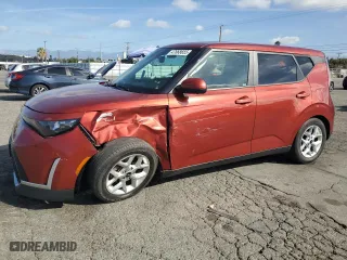 2023 Kia Soul LX with VIN KNDJ23AUXP7188089, listed as a Copart auction lot 47668655 with 43,754 mi miles and Salvage Title. Bid and sale history available at carsss.com. Image 1.