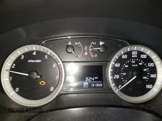 2015 Nissan Sentra SR with VIN 3N1AB7AP2FY365719, listed as a Copart auction lot 51011525 with 131,359 mi miles and Clean Title. Bid and sale history available at DreamBid. Image 9.