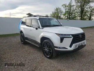 2024 Lexus GX 550 Premium z VIN JTJTBCDX4R5000418, wystawiony jako Copart lot #57461315 z przebiegiem 13 744 mil mil oraz Szkoda całkowita • Salvage title. Historia ofert i sprzedaży dostępna na DreamBid. Obrazek 4.