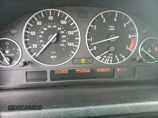 2006 BMW X5 4.4i with VIN 5UXFB53516LV27950, listed as a Copart auction lot 77837014 with 210,855 mi miles and Salvage Title. Bid and sale history available at carsss.com. Image 9.