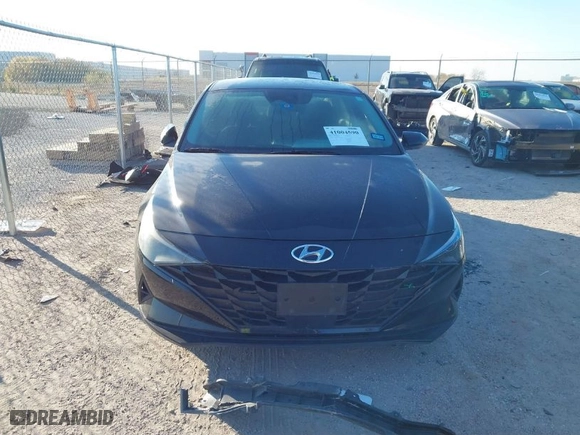 2022 Hyundai Elantra SEL with VIN 5NPLS4AG0NH062955, listed as a IAAI auction lot 41004590 with 94,778 mi miles. Bid and sale history available at carsss.com. Image 12.