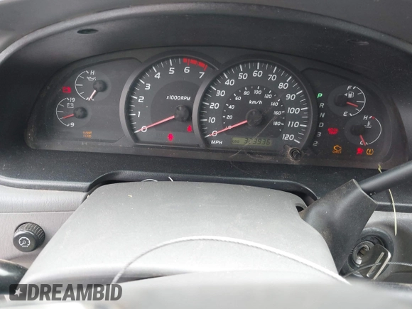 2005 Toyota Tundra SR5 with VIN 5TBDT441X5S479169, listed as a IAAI auction lot 42058790 with 323,936 mi miles and . Bid and sale history available at DreamBid. Image 7.