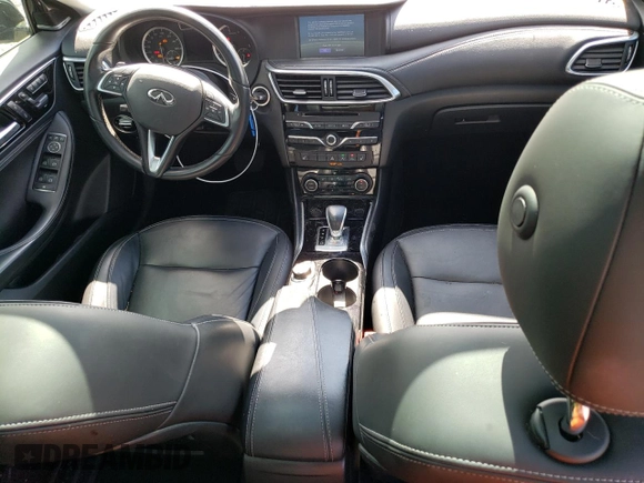 2018 Infiniti QX30 ESSENTIAL with VIN SJKCH5CP9JA045152, listed as a Copart auction lot 60647204 with 44,079 mi miles and Non Repairable. Bid and sale history available at carsss.com. Image 8.